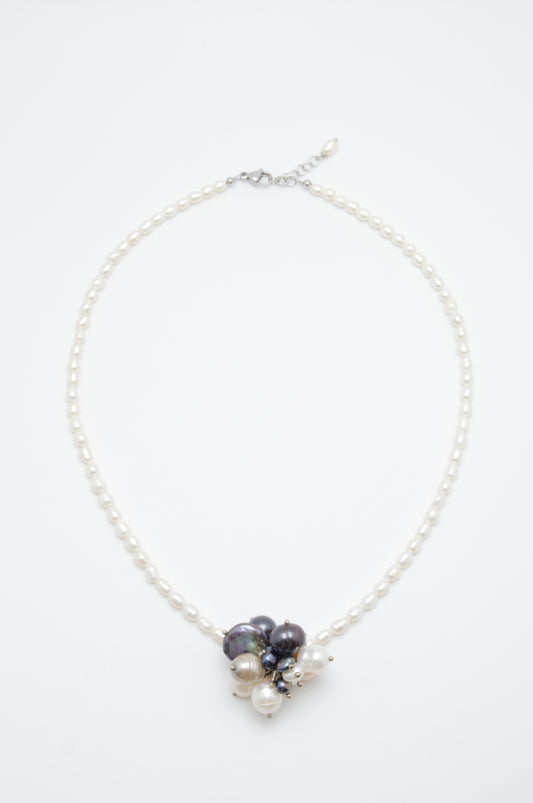 Colier: perle naturale